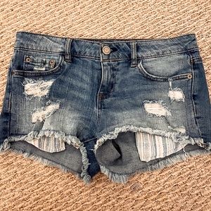 Aeropostale’s shorts